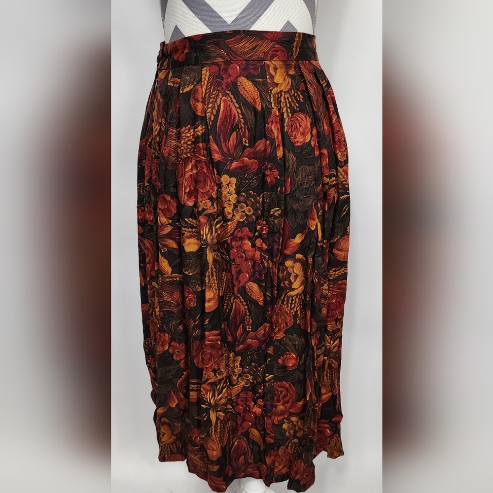 Vintage JH Collectibles multicolored fall shirt, size 6